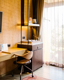 Modern Upholstery In Delhi